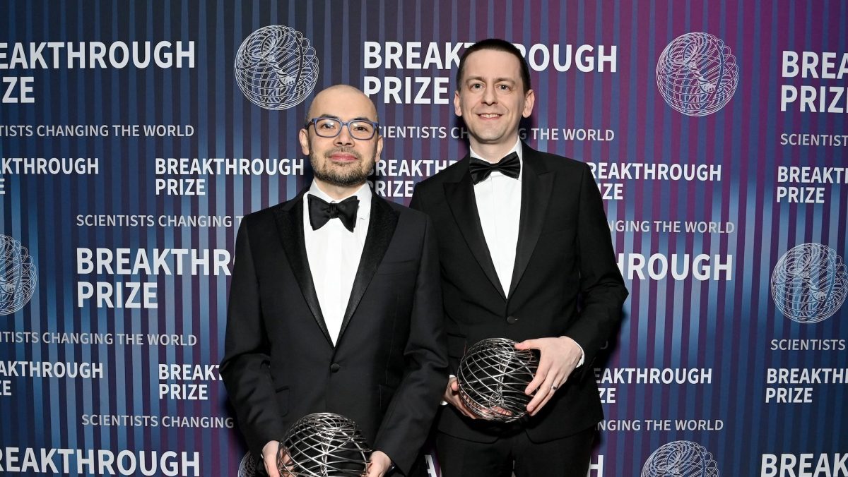 Noblista z Google DeepMind przechodzi do Anthropic