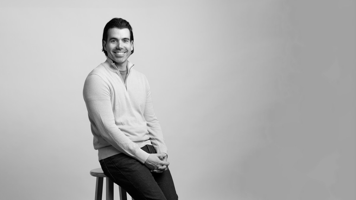 Sabertooth Capital: jak Justin Ernest buduje zaufanie w świecie inwestycji w startupy AI