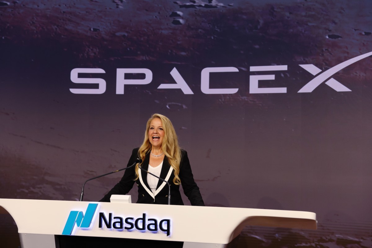 SpaceX nie wyklucza fuzji z Teslą.