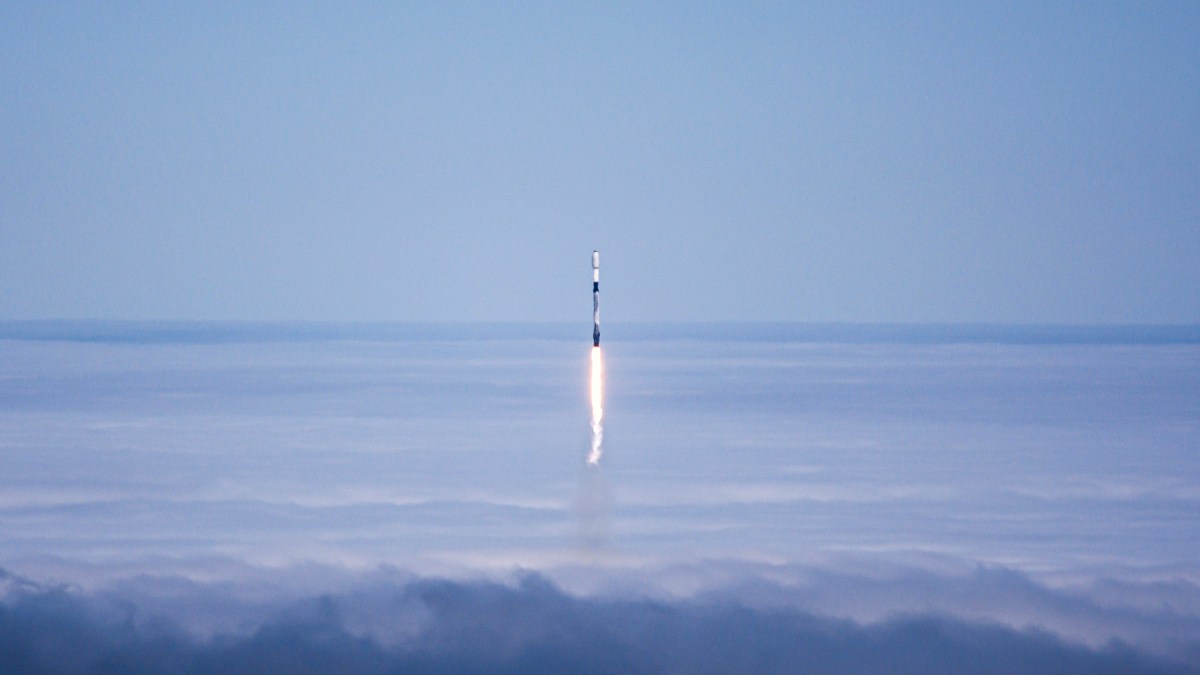 SpaceX wchodzi na giełdę z rekordową wyceną.