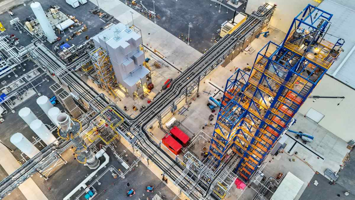 Sila pozyskała 300 milionów dolarów na ekspansję fabryki i produkcję materiałów do baterii dla ponad 100 tysięcy aut elektrycznych.